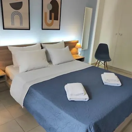 3 Minutes Walk To Acropolis, Stylish