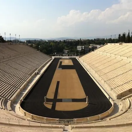 3 Minutes Walk To Acropolis, Stylish * אתונה